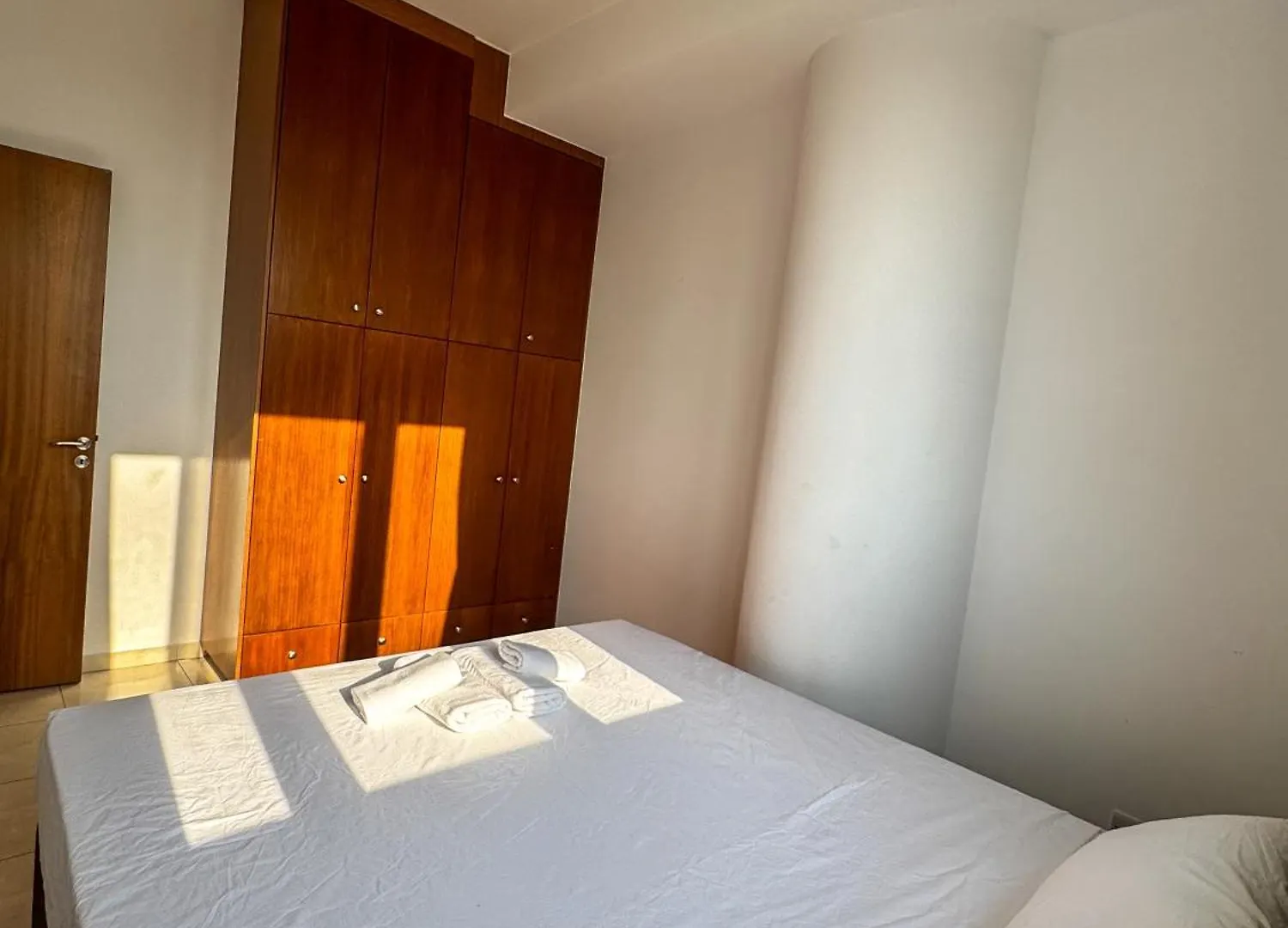 Sea View City Beach Apartment Larnaca